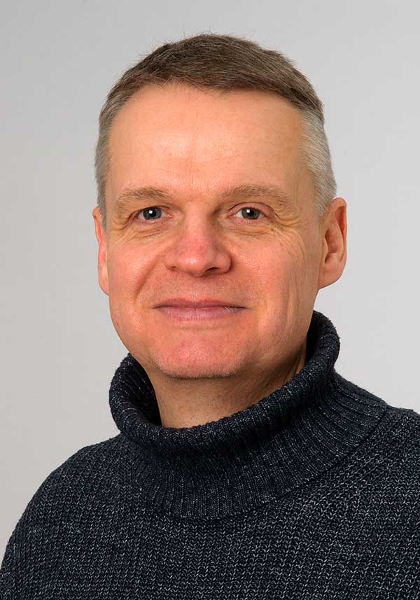 Dr. Michael Lutze, Experte für Holzverwendung, -lagerung und -sortierung (Bayerische Landesanstalt für Wald und Forstwirtschaft)